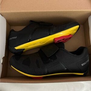 SoulCycle used one time. Brand new size 8.5 US unisex